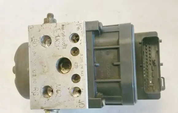 Peugeot 406 ABS Pump 0265216543