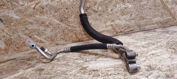 Cadillac SRX Air conditioning (A/C) pipe/hose