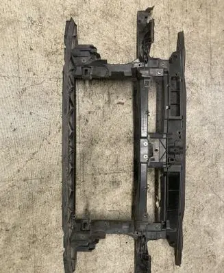 Volkswagen Golf Plus Radiator support slam panel 5M0805588B