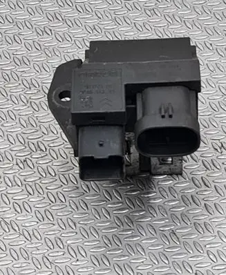 Peugeot 207 CC Heater blower motor/fan resistor 9662872380 34F30100200 0339