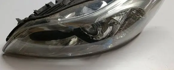 Volvo C30 Headlight/headlamp 31299820 0301255601