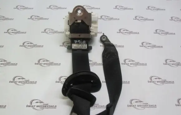 BMW 1 F20 F21 Front seatbelt 33035173