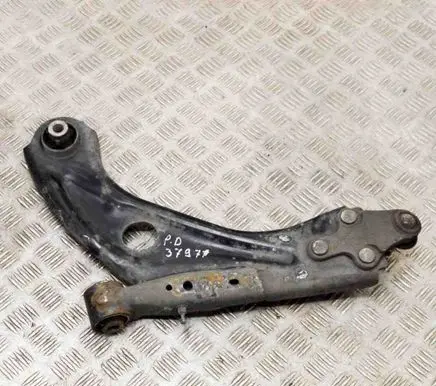 Peugeot 3008 II Front lower control arm/wishbone