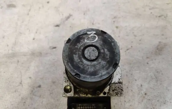 Ford Transit ABS Pump 6C112M110AD 0265231533 0265800420