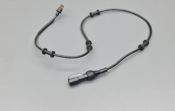 Jaguar XF X250 ABS brake wheel speed sensor 10071162283 8W832C204AB
