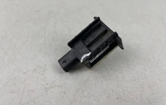 Volkswagen Arteon Shooting Brake Airbag deployment crash/impact sensor 3G8959109B
