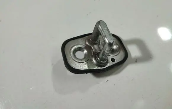 Citroen C4 Grand Picasso Front door lock loop/hook striker 