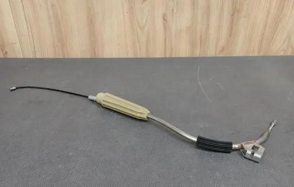Mercedes-Benz SLK R171 Hand brake release cable 1714200085 A1714200085