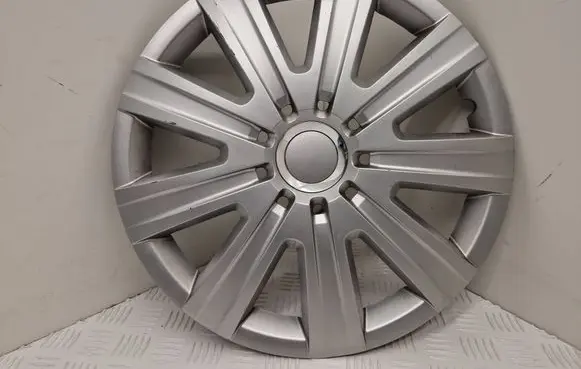 Renault Kadjar R16 wheel hub/cap/trim 