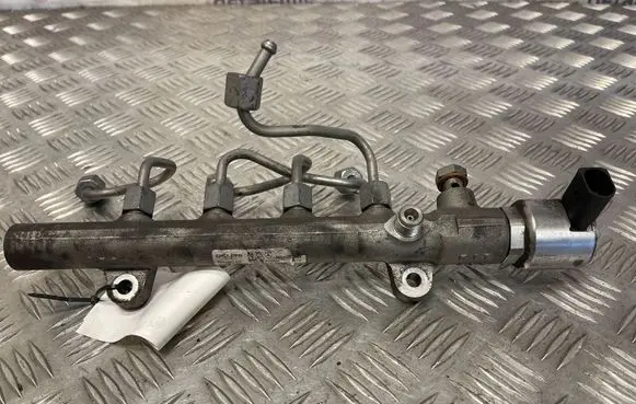 Mercedes-Benz Sprinter W906 Fuel main line pipe R9144Z240A