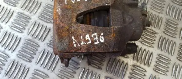 Volkswagen Cross Polo Front brake caliper