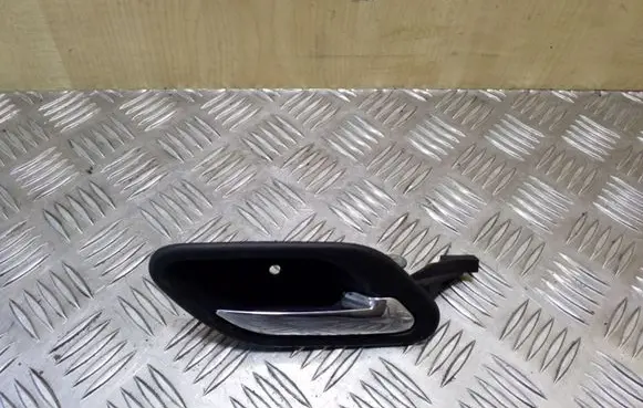 BMW 5 E39 Rear door interior handle 8226050
