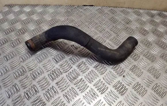 Chevrolet Captiva Engine coolant pipe/hose 95470790