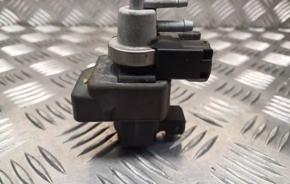 KIA Ceed Turbo solenoid valve 70027200