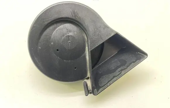 Audi A4 S4 B7 8E 8H Horn signal E1000233