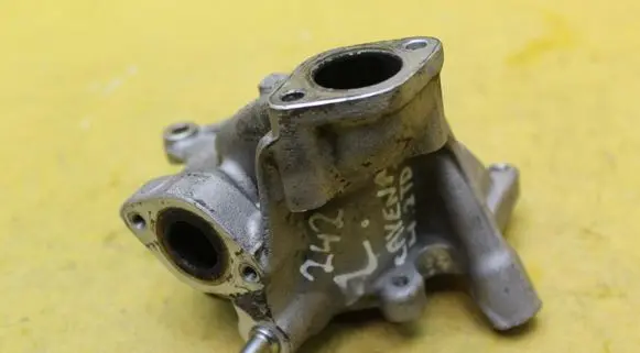 Porsche Cayenne (9PA) EGR valve