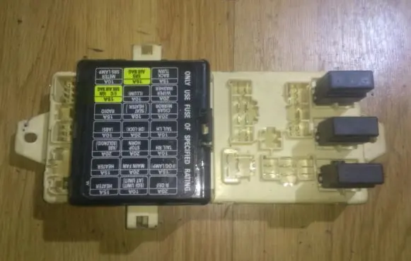 Subaru Legacy Fuse box set