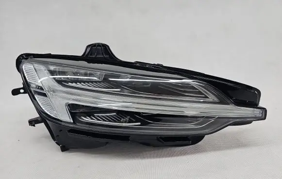 Volvo S60 Headlight/headlamp 32314161