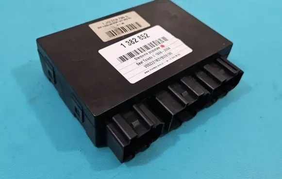 Seat Toledo II (1M) Central body control module 1J0959799S IMPRK1382852