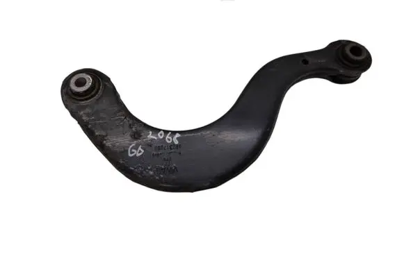 Rear control arm