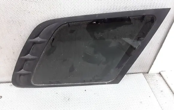 Hyundai Santa Fe Rear side window