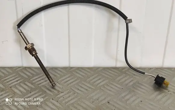 Mercedes-Benz Vito Viano W447 Exhaust gas temperature sensor A0009054805