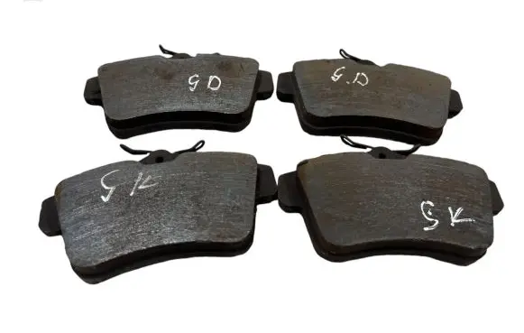 Citroen DS5 Brake pads (rear) 377620E026 90R02A0284
