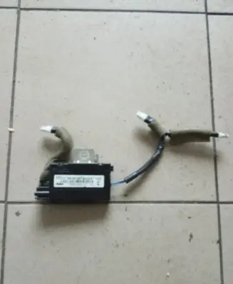 Honda Accord Antenna control unit 12221459
