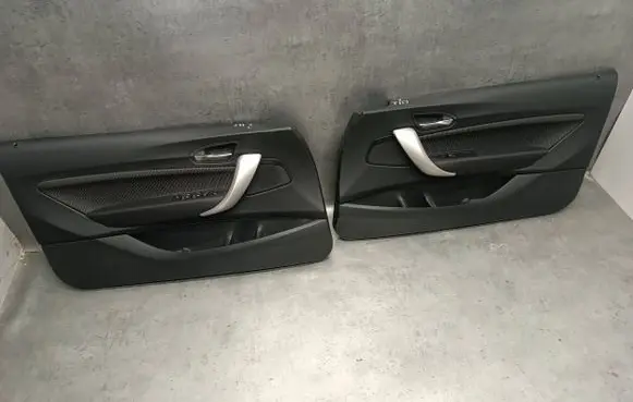 BMW 2 F22 F23 Front door card panel trim 60448042