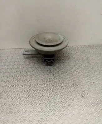 Porsche Cayenne (9PA) Horn signal 7L5951101 335Hz