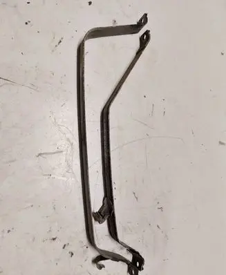 Opel Astra H Fuel tank mounting bracket 