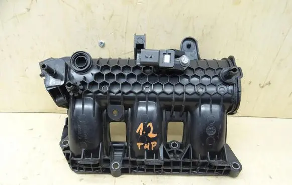 Peugeot 3008 II Intake manifold