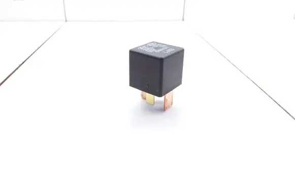 Hyundai Tucson TL Other relay 3916037110