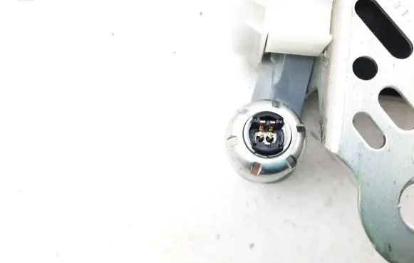 Mitsubishi Lancer VIII Front seatbelt 7Q7970P
