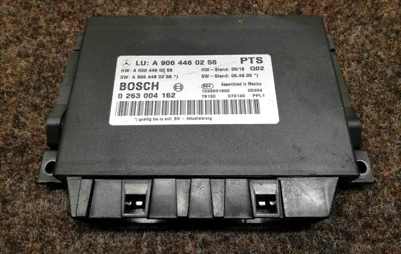 Nissan NP300 Central body control module 5WK49367