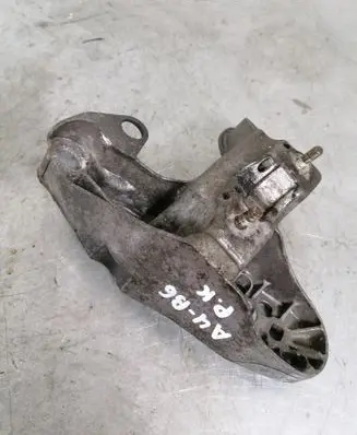 Audi A4 S4 B6 8E 8H Engine mounting bracket 8E0199351
