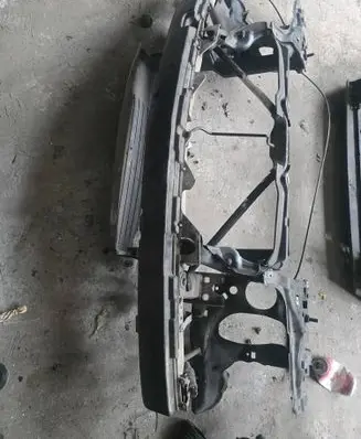 BMW 7 E65 E66 Front bumper cross member 19080610 7036326