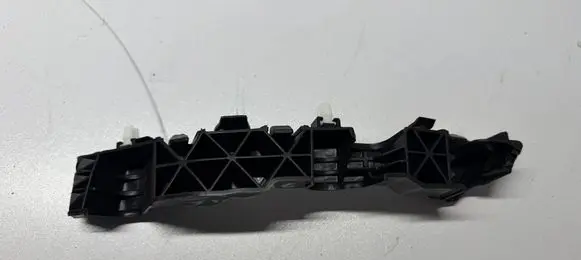 KIA Stonic Front bumper mounting bracket 86513H8400