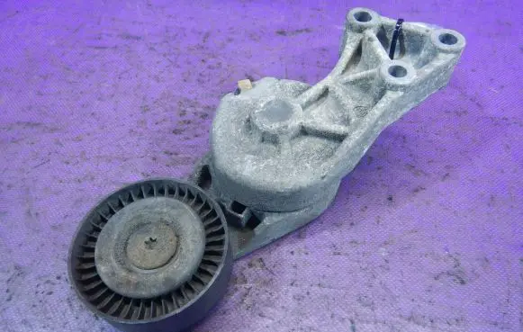 Ford Galaxy Timing belt tensioner 950372