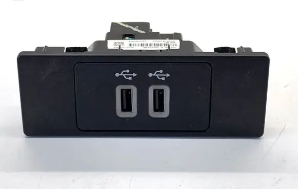 Ford Mondeo MK V USB socket connector HC3T14F014BC