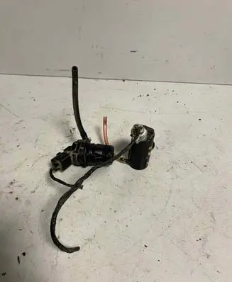 Mazda 6 Windscreen/windshield washer pump 8603102451 8603101070 860310
