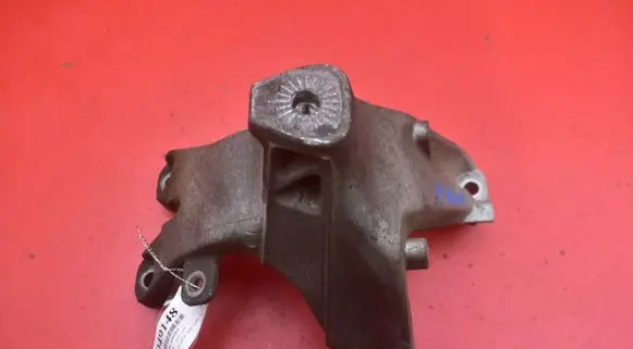 Audi A4 S4 B8 8K Engine mount vacuum valve 