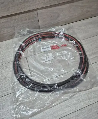 Porsche Cayenne (9Y0 9Y3) Rubber seal front coupe door 9Y3837911