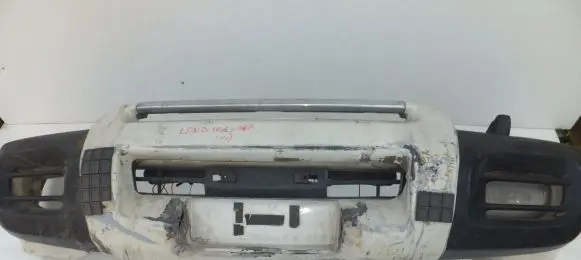 Toyota Land Cruiser (J100) Front bumper