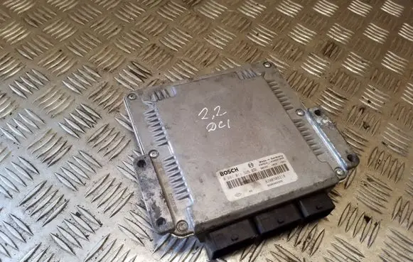 Renault Espace - Grand espace IV Engine control unit/module 0281011325 8200309318 8200309329