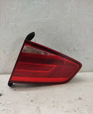 Volkswagen PASSAT B8 Tailgate rear/tail lights