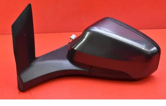 Front door electric wing mirror