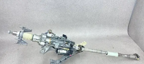 BMW M6 Steering wheel axle 6787926 32306787926 6776109
