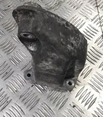 Mercedes-Benz C AMG W204 Engine mounting bracket a6422230604