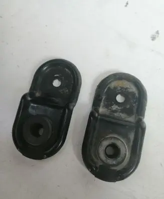 Subaru Legacy Radiator mount bracket